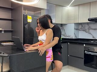 A good fuck while my stepsister searches for clothes in her closet.