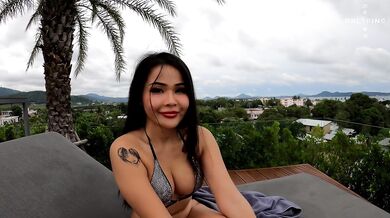 Hot Asian beauty gets picked up in public raw and exclusive
