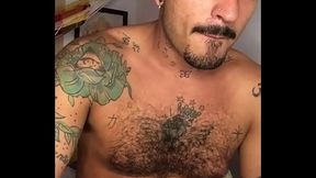 Batendo uma punheta no frio  de S&atilde_o Paulo