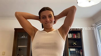 Deepthroating my shy stepbrother at my parents&#039_ house - Lynn Scream