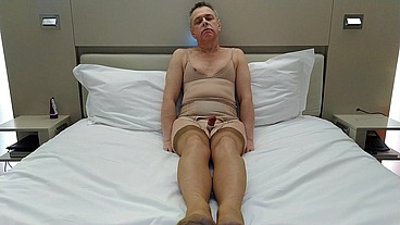 Sissy Slut Quick Relaxation in Prague Hotel - Simon Latexa Private Video
