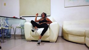 squirting live show for a fan