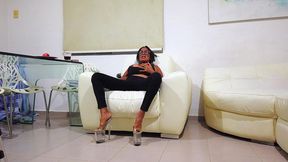 squirting live show for a fan