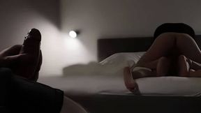 il se branle en restant voyeur