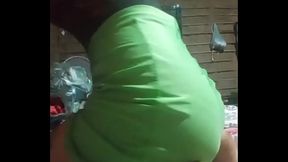 Cdzinha de sainha verde