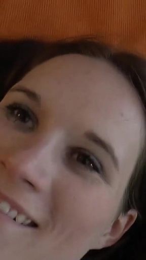 Horny Stepdaughter Seduces Her Stepdad to Fuck