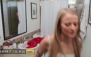 Hot busty (alena croft) wanted a dick deep in her asshole - brazzers