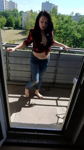 Horny woman peeing in pants