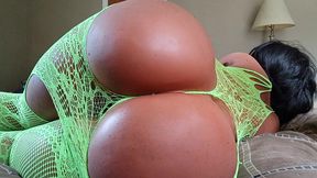 Ebony Booty in Green Lingerie (YL158)