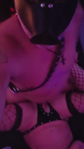 Ppig Bigsexydaddyd Makes Domkat Kat-licious Squeal in Pleasure