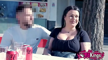 SANDRA IS BACK! She shows us her ENORMOUS TITS in public