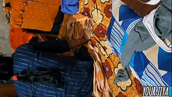 Apne paros wali ko ghar me diya