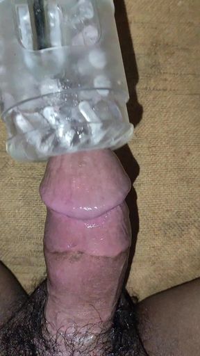 Masturbation Using An Blowjob Machine With Amazing Rotation