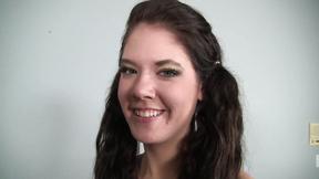 ”Britney Banxxx Wants To Get Screwed Along With Her Stepmom Jaylene Rio”