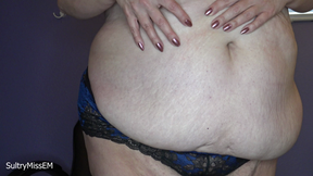 stretchmarks