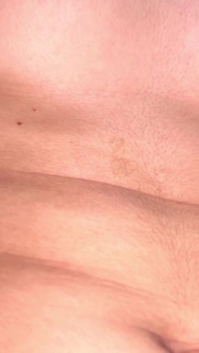 While delivering the goods, the Zomatto boy saw the naked boobs of a horny lady and fucked her.   Clip 1