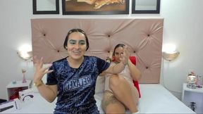 Dos Chicas Muy Hermosas Hablando