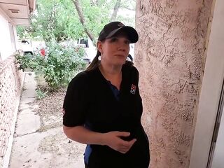 I bribed the dominos delivery beauty to suck my wang