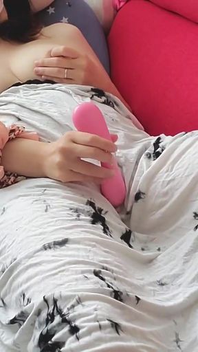 A married woman plays with her nipples and pussy and masturbates happily   Clip 1