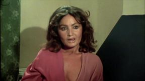 80s: Moana Pozzi in Her First Film Plays with a Cock and Cooking Cream