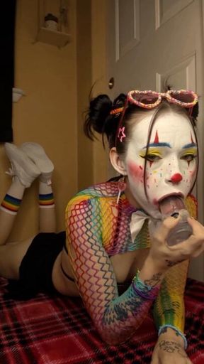 can i be your cute colorful clown gf