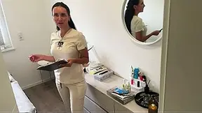 Brunette masseuse gives sloppy fellatio and hand job to a lucky client