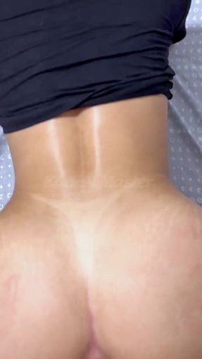 I Called Her to Play Lol and Threw My Dick in Her Pussy Kad