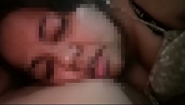 Nurfadila doyan Nyepong kontol