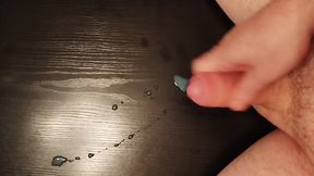 Quick cumshot with deep breathing