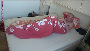 Geiles Sex Treffen mit Dicker MILF 1 ** Ausziehen und Kuscheln **