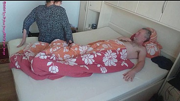 Geiles Sex Treffen mit Dicker MILF 1 ** Ausziehen und Kuscheln **