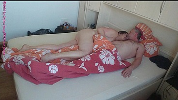 Geiles Sex Treffen mit Dicker MILF 1 ** Ausziehen und Kuscheln **