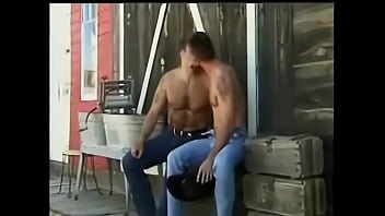 Muscular Stud and Hairy Bear Suck and makeout