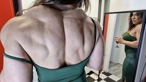FBB MIRROR MASSIVE BACK DRINK JUICE GETS HORNY HUGE MUSCLES START PUMPING AND BIG CLIT GROWING FEMALE SOLO RELAX ARRIVE HOME