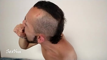 Fetiche de mi gran lengua con saliva