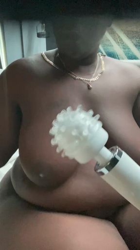 Dildo threesome (my favorite toys)