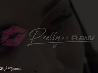 Lexxi Steele Gets Two Fuck Her Pussy