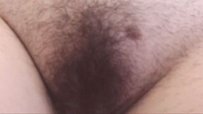 Big hairy pussy to shave