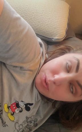 Do You Get Distracted Easily? I Know I Do! Especially When You Send Me Pics!