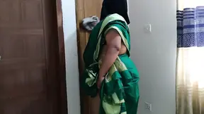 When My Mother Not At Home I fuck My Desi Maid While she was clean my room!