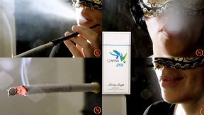 Smoking Capri 120s menthol with long holder