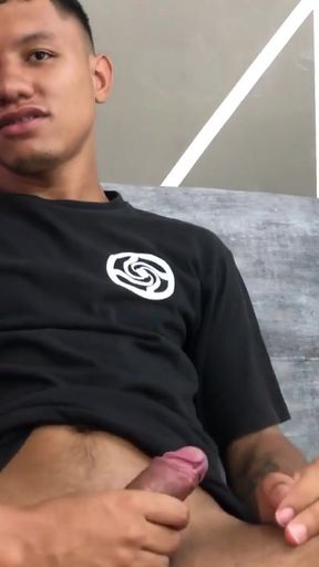 Must-share moment from &quot;My stepsister prefers to hang up on her boyfriend so that I can fuck her hard - latina porn in spanish&quot;