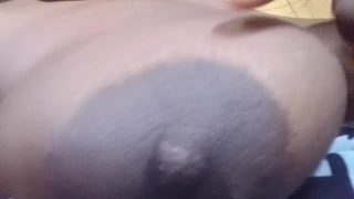 Amateur Masterbateing untill pee her self before cum