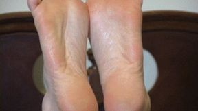 MILF feet worship-SD WMV