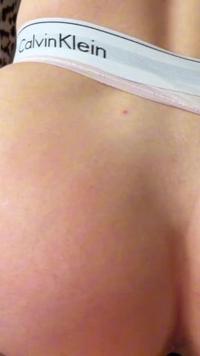''How does she fit all that Phat Ass in those skinny jeans!?'' Cowgirl riding   Clip 1