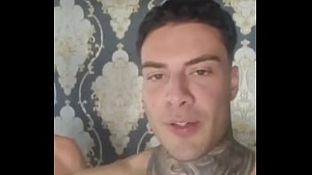 Vazou na Net! Pai de Andressa Urach acaba n&atilde_o resistindo e tem reca&iacute_da com Rafael Martinz