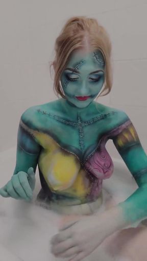 Cosplay Sally Body Paint Bath Tit Play