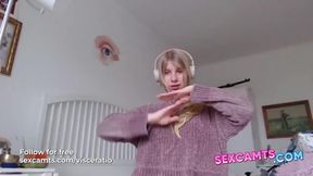 Hung White TS College Slut Cums Hard on Live Cam