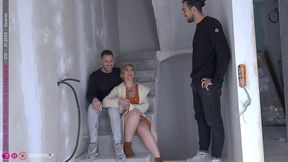 une touriste baisee par deux espagnols tres chauds premium