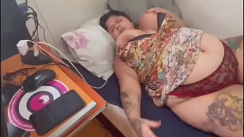 Passei a m&atilde_o na minha meia irm&atilde_ e acabei fudendo ela - Firegreen2 - completo